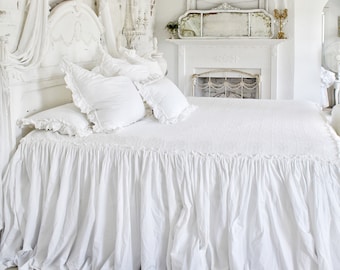 Ruffled BedSpread | Matelasse' Bedding | Chenille bedding | Shabby Chic Bedding | Ruffled BedCover | Ruffled Coverlet | Ruffled Bedding