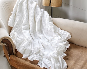 Matelasse’ Ruffled Cotton Throw | Shabby Chic Bedding | Pet Sofa Cover | Ruffled pet blanket  | Ruffled Bedding