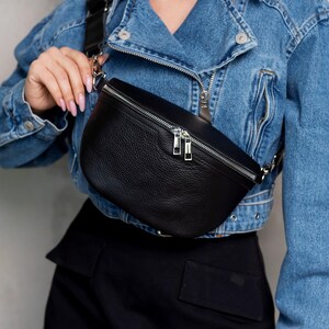 Women&#39;s Genuine Leather Waist Bag - Black Compact Waist Bag - Waist Bag - Shoulder Bag - Phone bag -  Gifts for her