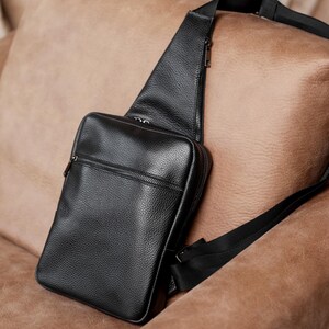 Mens Leather Sling Bag – Handmade Crossbody Chest Bag – Functional Shoulder Bag for Everyday Use – Gift for Him – Casual Urban Style