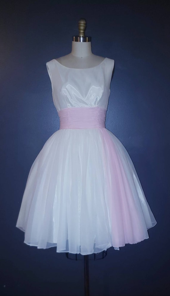 Stunning!! 1950s/60s Party Dress ~ White & Pink D… - image 2