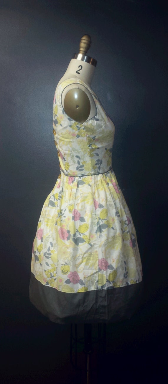 Vintage 1960s Party Dress - White Yellow and Grey… - image 2