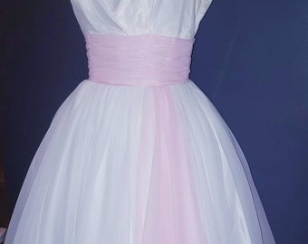 Stunning!! 1950s/60s Party Dress ~ White & Pink Dress