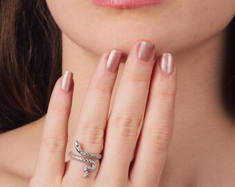 Dainty Snake Ring: Adjustable 18K Gold Plated Women's Jewelry