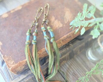 Floral Tzitzit for Women, Sukkot Gift for Women, Decorative Tassel, Bag & Purse Accessory, Keychain, Bookmark, Rear view Mirror Accessory