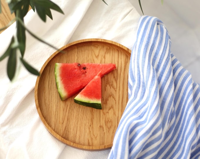 Round Oak Wooden Trays – Serving Boards in Three Sizes