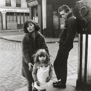 Robert Doisneau - The Children of Place Hebert, Paris, 1957 | Vintage Black & White Art Print