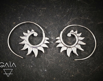 Boucles d'oreille spirales en laiton plaqué argent -boucles boho -boucles tribales  -boucles bohème 70-N146