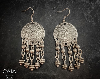 Long silver dangles earrings, antique finish - boho earrings - bohemian chic earrings