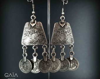 Bohemian earrings, antique finish - boho earrings - bohemian chic earrings - dangles earrings with coins