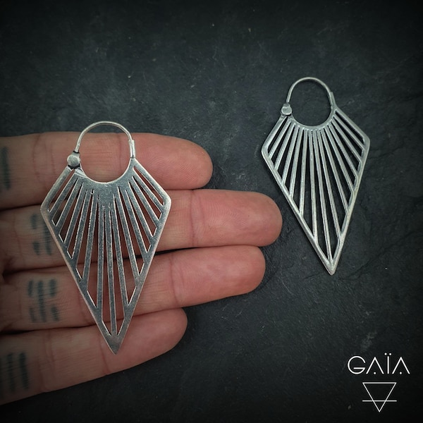 silver plated geometric earrings- ethnic earring- tribal earring- fashion earring 37-308