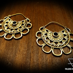 Gold Hoop Ohrring-Ethno Messing Schmuck -Maya Schmuck -Maya Ohrringe -Maya Ohrringe -Maya Schmuck -Maya Ohrringe