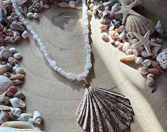 Handmade extra large scallop shell charm beaded necklace