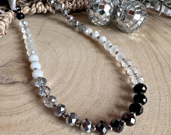 Handmade faceted glass silver tones beaded necklace
