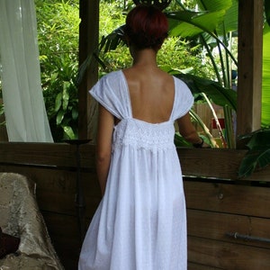 White Cotton Nightgown Dotted Swiss Cotton Batiste Peacock Lace Caplet Sleeve Cotton Lingerie Cotton Sleepwear