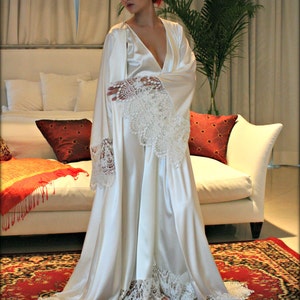 Satin Bridal Robe Wedding Trousseau Satin Sleepwear Wedding Robe Bridal ...