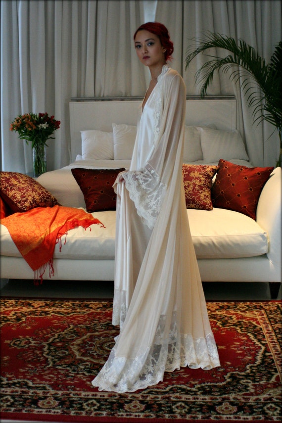 Champagne 2025 satin robe