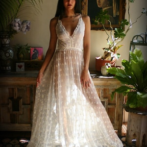 Women Lace Wedding Sleepwear Set
