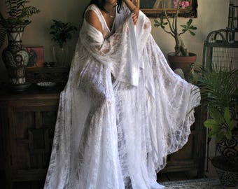 Bridal Lace Nightgown And Robe Set Wedding Peignoir White Lace Bridal Lingerie Wedding Sleepwear Kimono Robe Lace Nightgown Art Deco Bridal