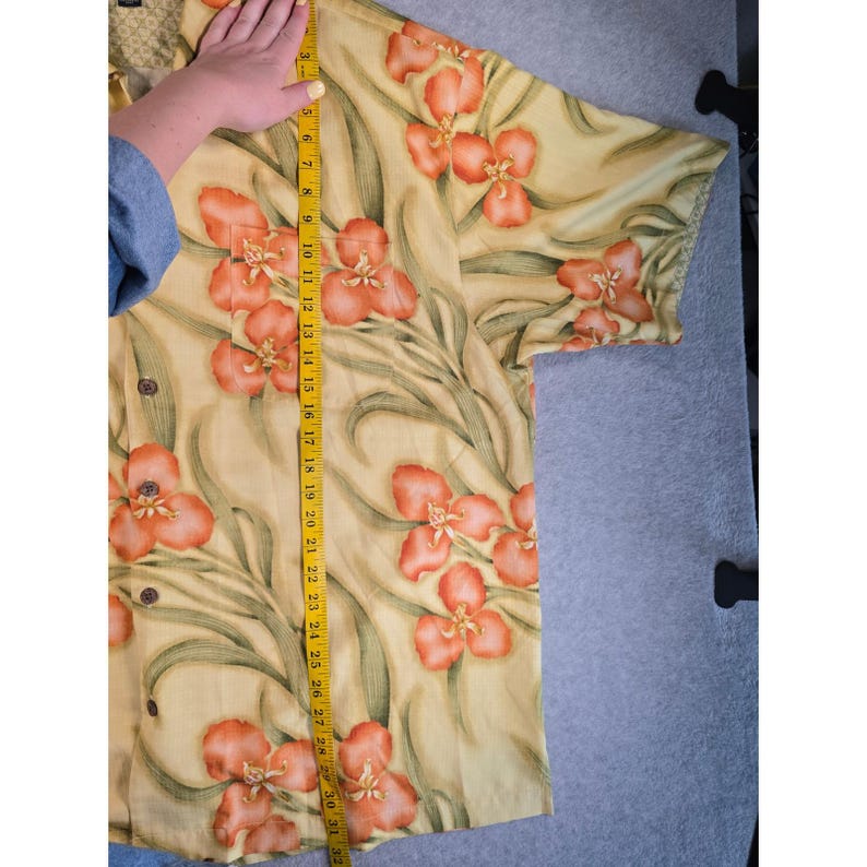 Y2K Tommy Bahama Mens XXL 100% Silk Button Down Yellow Floral Tropical Vacation image 10