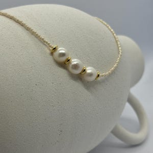 Women&#39;s necklace with large freshwater pearls and white pearls | Gold-plated stainless steel | Modern pearl jewelry for women | Wedding jewelry