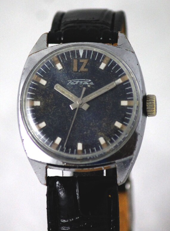 vintage raketa watches