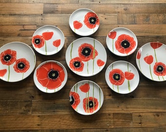 Free shipping Wall art, hanging, NEW! Plate wall, Red Poppies, Mural, WAll Decor, Ceramic Pottery, NIne Plates