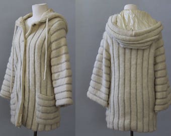Vintage Sweater 70s Textured Wool Icelandic Wool Sweater Cream Hooded Sherpa Wool Jumper Cardigan M