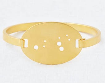 14k Gold Dipped Swing Top Leo Zodiac Constellation Oval Bracelet