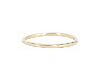 14k Yellow Gold Band