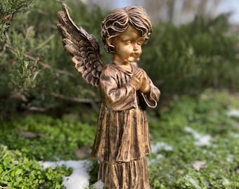 Bronzen engelenstandbeeld. Buitendecoraties. Christelijk entreedecor. Cadeau voor 50e verjaardag
