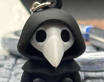 Portachiavi Chibi del Dottore della Peste - Ciondolo horror ispirato a SCP-049 stampato in 3D, accessorio gotico per zaino e simpatico regalo da collezione, compagno spettrale