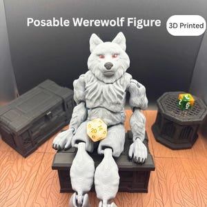 Articulated Werewolf Flexi figure – Poseable creature Gift / Desk Creature / 3D Printed Fantasy Toy