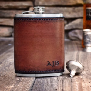 Leather Wrapped Stainless Steel Hip Flask with Monogram - Personalized Handmade groomsmen gift bridal party gift father&#39;s day gift