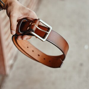 Men's Leather Belt, Rustic Leather Belt, Antiqued Brown, 1.5 wide with solid brass roller buckle image 3