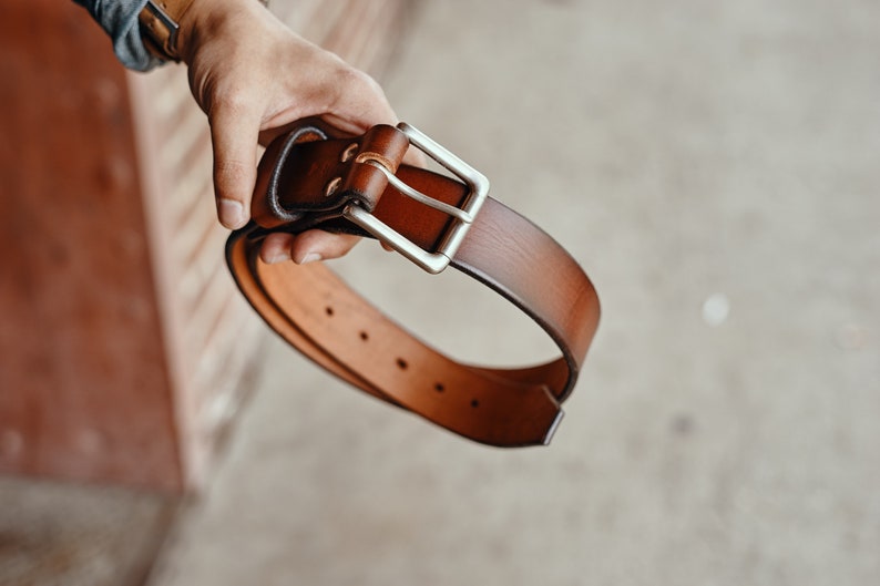 Men's Leather Belt, Rustic Leather Belt, Antiqued Brown, 1.5 wide with solid brass roller buckle image 3