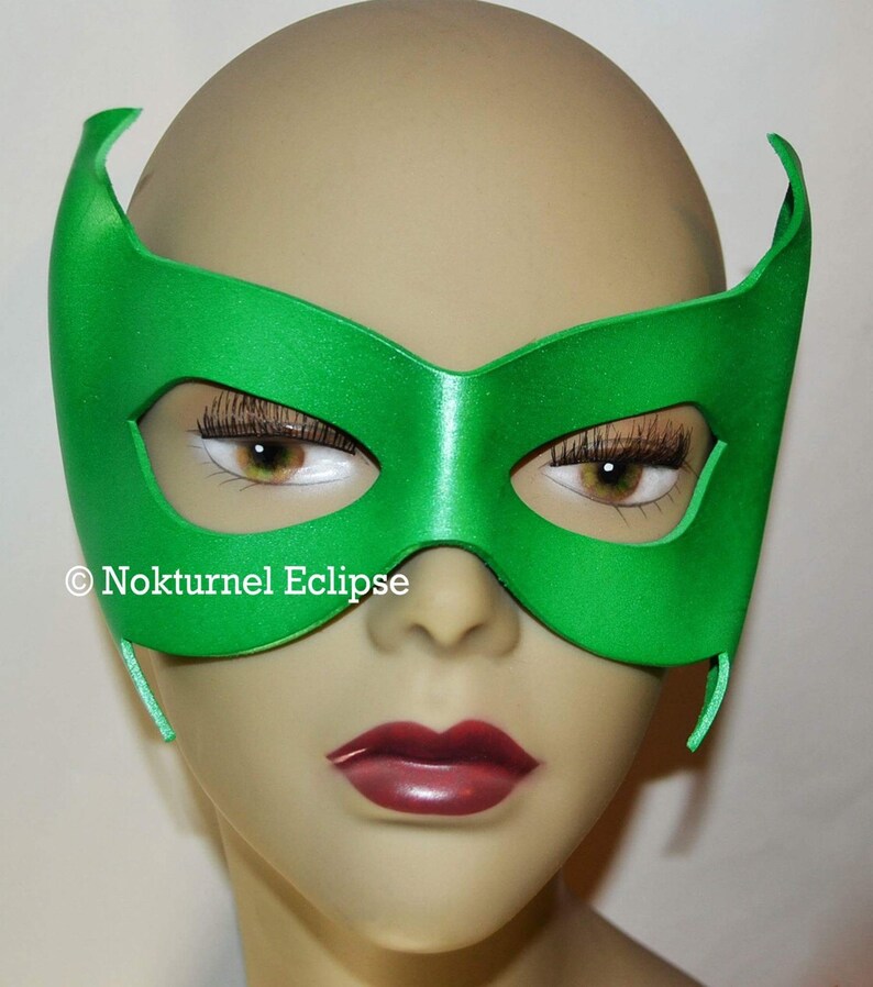 RED Robin Damian Wayne Leather Mask Superhero Batman Batgirl Halloween UNISEX