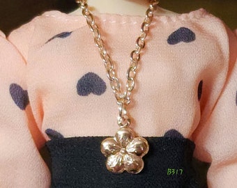 Blythe doll jewelry | doll jewellery | necklace made for dolls | rose gold plated | flower charm [B317]