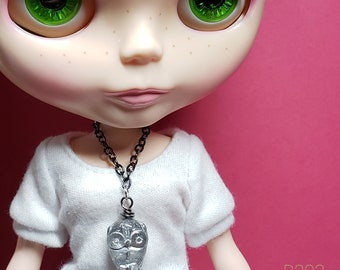 Blythe doll jewelry | doll jewellery | necklace made for dolls | gunmetal chain | owl pendant [B293]