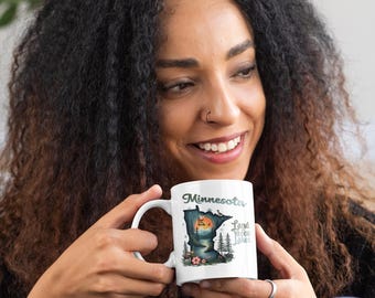 Minnesota Coffee Mug | 11oz & 15oz State Design, Land of 10,000 Lakes Gift