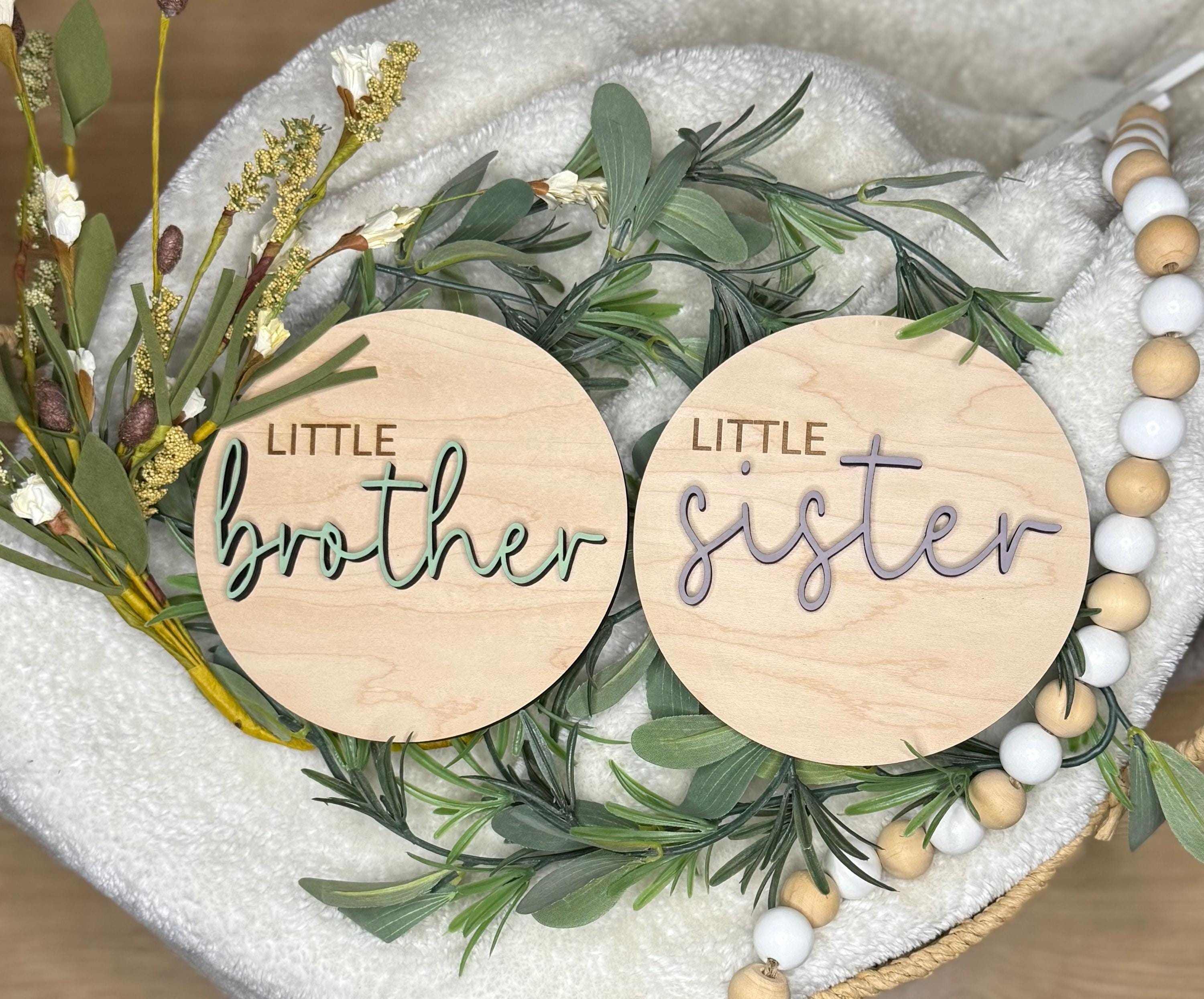 Simple Sibling Sign Little Sister/brother Sign: Engraved Maple Wood Photo Prop - Etsy