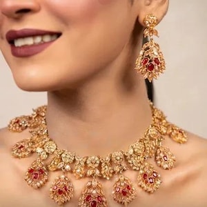 Bridal Gold Plated Kundan Jewelry Set with Red Stones Indian Wedding Necklace Earrings & Maang Tikka Set Indian Pakistani Wedding Jewelry