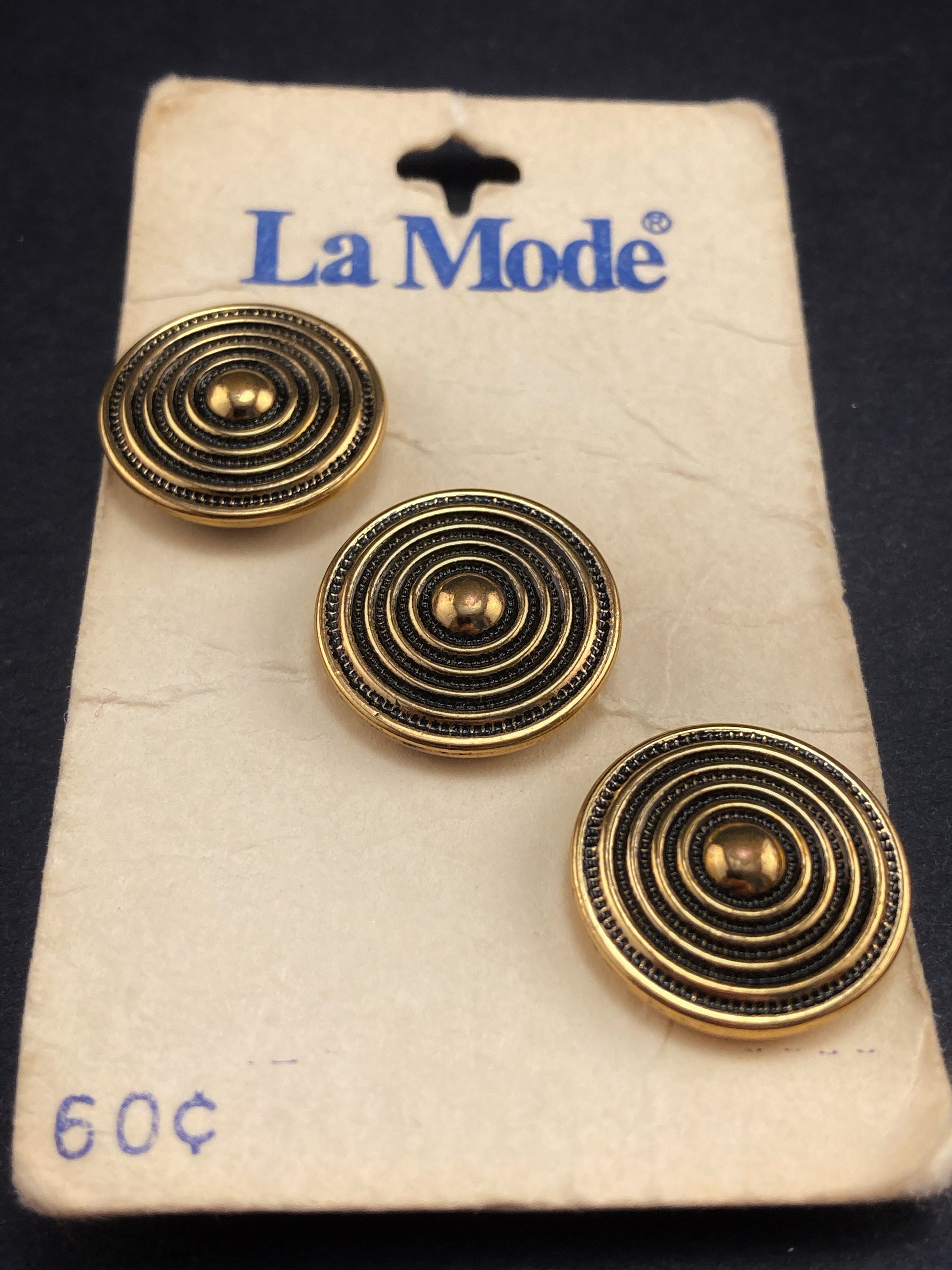 .5 Metal Matte Gold Buttons Set of ' Shield Design '' for Dress ,Blazer ,  Coat , Suit 7/8'' ( 21mm )