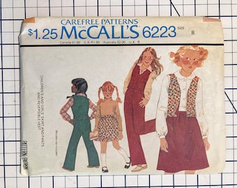 Juego de patrones de mono y falda de chicas I Vintage McCalls Patrón de costura 6223 I Uncut I Talla 8