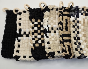 Presine in cotone 100% fatte a mano, di colore neutro, da 6 pollici - Set di due presine - Presine carine e uniche per la cucina - Presine da cucina moderne