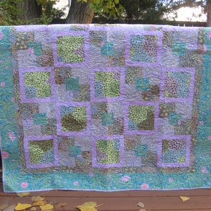 Lavender Kaffe Quilt