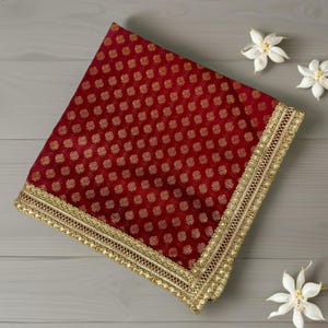 Pooja Mat Aasan Banarasi Stoff Altartuch für Gott Göttin Hindu Idol Puja Asan Mandir Tempel Wohnkultur Chowki Base Diwali Navratri Decor