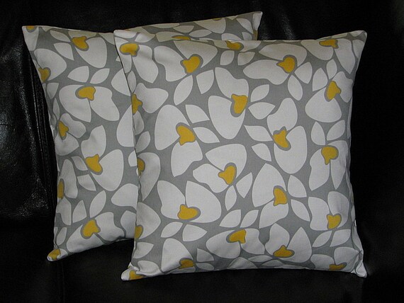 Items similar to Pillow Decorative Pillows Grey and Yellow ...