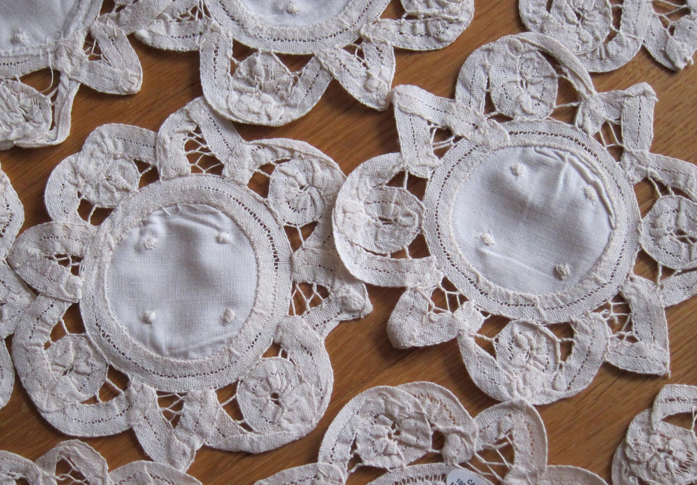 Battenburg Lace Mini Round Doilies 4 inch Beige Cream Almond Wedding Favor Bomboniere Koufeta Journal Brand New DIYs Style A - 12 pieces