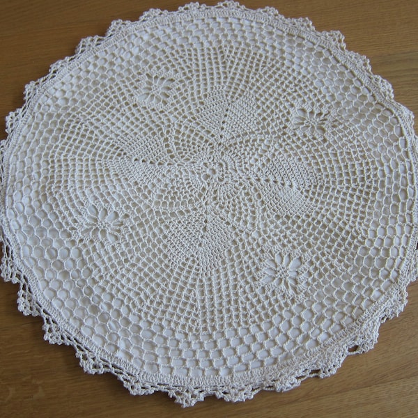 1 piece - Style A: Beige - Beautiful Round Crochet Decorative Pillow / Cushion cover - 16 inches - 100% cotton - Brand new, old stock